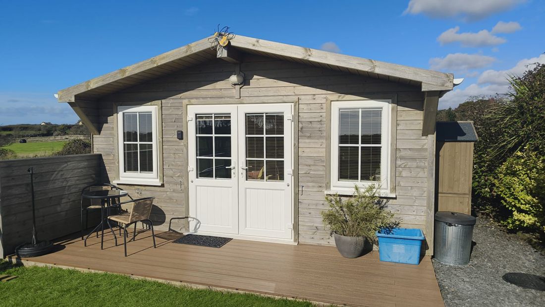 Bumble Bee Cabin with its decked front terrace